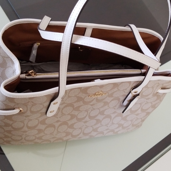 coach bag - Picture 2 of 6